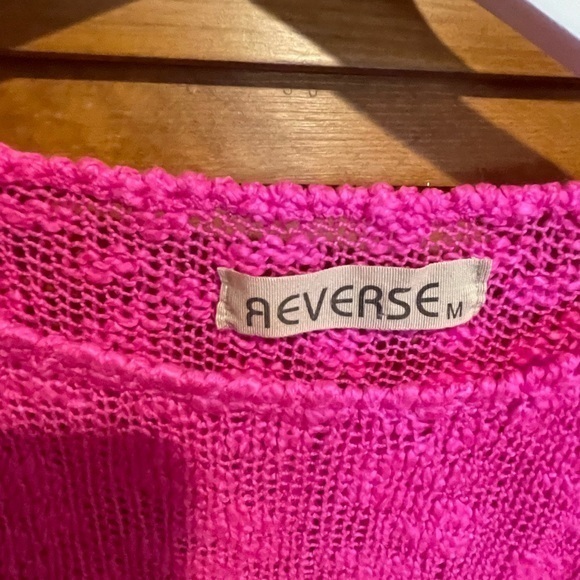 Hot‎ pink light knit sweater with stud detail on shoulders - Picture 2 of 3